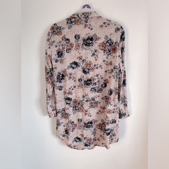 Tunic Length Fall Flower Button Up Shirt - Picture 3 of 7